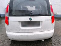 Gebraucht Skoda Roomster 90 PS (66 kW) 2012 Weiß Van / Kleinbus