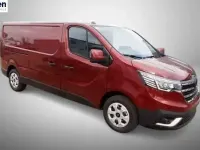 Neu Renault Trafic Komfort 2026 Rot Van / Kleinbus