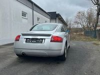 Second-hand Audi TT Basis 180 CP (132 kW) 1999 Argintiu Coupe