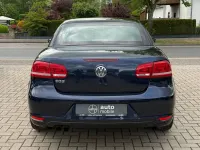 Gebraucht VW Eos 140 PS (102 kW) 2012 Blau Cabrio