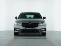 Gebraucht Skoda Superb SportLine 190 PS (139 kW) 2024 Graphitegrau metallic Kombi