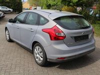 Second-hand Ford Focus Trend 105 CP (77 kW) 2011 Gri Hatchback