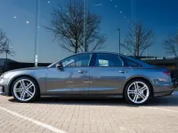 Gebraucht Audi S8 Sport 571 PS (419 kW) 2022 Grau Limousine