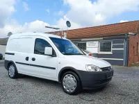Gebraucht Opel Combo 94 PS (69 kW) 2010 Weiß Van / Kleinbus