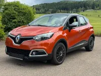 Gebraucht Renault Captur Dynamique 90 PS (66 kW) 2015 Orange SUV