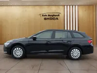 Neu Skoda Octavia Essence 116 PS (85 kW) 2026 Schwarzmagic perleffekt Kombi