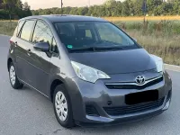 Gebraucht Toyota Verso-S 99 PS (72 kW) 2012 Grau Van / Kleinbus