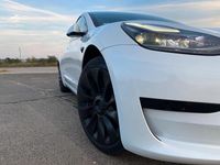 Gebraucht Tesla Model 3 Standard Range 235 kW (320 PS) 2022 Weiß Limousine