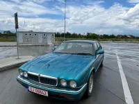 Gebraucht Jaguar XJ6 211 PS (155 kW) 1995 Blau Limousine