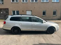 Gebraucht VW Passat 105 PS (77 kW) 2005 Silber Kombi