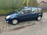 Gebraucht Ford Fiesta 80 PS (58 kW) 2005 Blau Kleinwagen