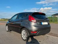 Gebraucht Ford Fiesta Titanium 101 PS (74 kW) 2016 Grau Kleinwagen