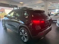 Gebraucht Mercedes GLA220 191 PS (140 kW) 2024 Schwarz SUV