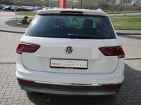 gebraucht VW Tiguan 2.0 TDI DSG Highline 3-Zonen-Klima Navi Sitzheizung