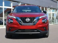 Neu Nissan Juke N-Connecta 114 PS (83 kW) 2025 Fuji sunset red SUV