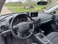 Gebraucht Audi A3 Attraction 110 PS (80 kW) 2014 Schwarz Limousine