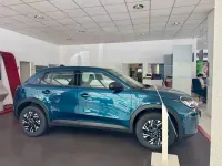 Neu Fiat 600 110 PS (80 kW) 2025 Grün SUV