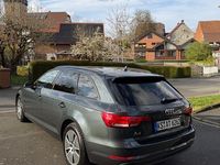 Gebraucht Audi A4 Basis 150 PS (110 kW) 2017 Grau Kombi