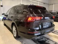 Gebraucht VW Golf VIII Life 150 PS (110 kW) 2025 Schwarz Kombi