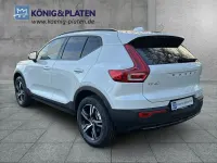 Neu Volvo XC40 Plus 197 PS (144 kW) 2025 Crystal white (weiß) SUV