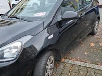 Gebraucht Hyundai i10 67 PS (49 kW) 2017 Schwarz Kleinwagen