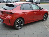 Używany Opel Corsa-e 114 kW (156 KM) 2024 Czerwony Hatchback