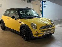 Second-hand Mini Cooper 116 CP (85 kW) 2002 Galben Hatchback