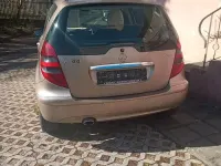 Gebraucht Mercedes A160 82 PS (60 kW) 2006 Gold Kleinwagen