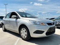 Brugt Ford Focus Style 80 HK (58 kW) 2009 Sølv Sedan