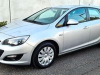 Gebraucht Opel Astra Edition 116 PS (85 kW) 2012 Silber Limousine