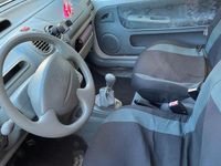 Gebraucht Renault Twingo Authentique 58 PS (42 kW) 2006 Weiß Kleinwagen