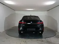 Gebraucht BMW X4 M M Sport 184 PS (135 kW) 2025 Saphirschwarz metallic SUV