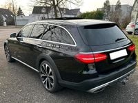 Gebraucht Mercedes E220 AMG 194 PS (142 kW) 2019 Schwarz Limousine