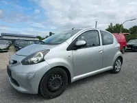 Gebraucht Toyota Aygo 68 PS (50 kW) 2006 Grau Kleinwagen