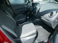 Gebraucht Renault Captur Intens 120 PS (88 kW) 2017 Rot / dezirrot (metallic) SUV