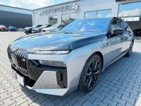 Gebraucht BMW 760 571 PS (419 kW) 2024 Oxidgrau/oxidgrau ii Limousine