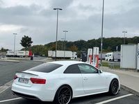 Gebraucht Audi A5 S-Line 170 PS (125 kW) 2012 Weiß Coupé