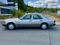 Gebraucht Mercedes E260 160 PS (117 kW) 1990 Silber Limousine