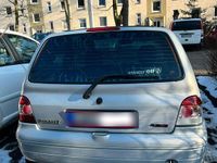 Gebraucht Renault Twingo 75 PS (55 kW) 2001 Grau Kleinwagen