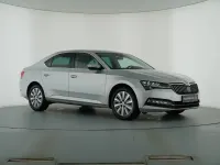 Gebraucht Skoda Superb Style 190 PS (139 kW) 2022 Brilliantsilber metallic Limousine