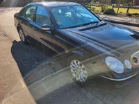Gebraucht Mercedes E220 Avantgarde 150 PS (110 kW) 2003 Schwarz Limousine