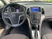 Gebraucht Opel Astra Innovation 140 PS (102 kW) 2012 Grau Limousine
