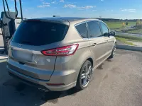 Gebraucht Ford S-MAX Titanium 179 PS (131 kW) 2016 Silber Van / Kleinbus