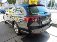 Gebraucht VW Passat 150 PS (110 kW) 2021 Grau Kombi