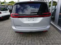 Nuevo Chrysler Pacifica 291 CV (214 kW) 2026 Plateado Van