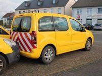 Gebraucht Citroën Berlingo Tendance 98 PS (72 kW) 2013 Gelb Van / Kleinbus