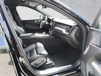 Nuova Volvo XC60 Plus 455 CV (334 kW) 2025 Nero SUV