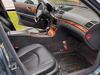 Gebraucht Mercedes E320 224 PS (164 kW) 2004 Blau Limousine