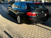 Gebraucht BMW 520 184 PS (135 kW) 2012 Schwarz Kombi