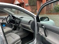 Gebraucht VW Polo 64 PS (47 kW) 2002 Silber Kleinwagen